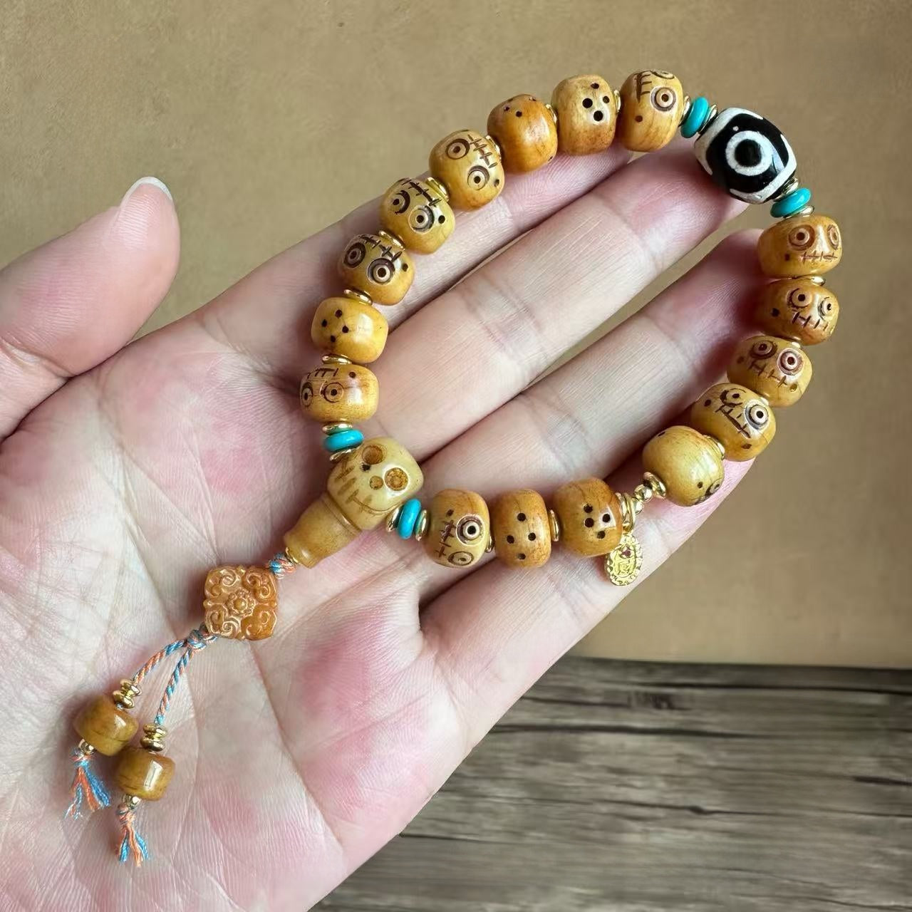 Ethnic Style Unisex Rosary Bracelet With Alloy Pendant Featuring Carving Craftsmanship, Perfect For Festival Wear