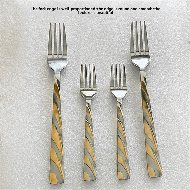 Elegant Tableware Set Featuring Western Cutlery With Knife, Fork, And Spoon For Dining