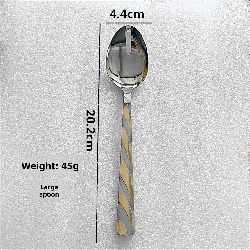 Elegant Tableware Set Featuring Western Cutlery With Knife, Fork, And Spoon For Dining