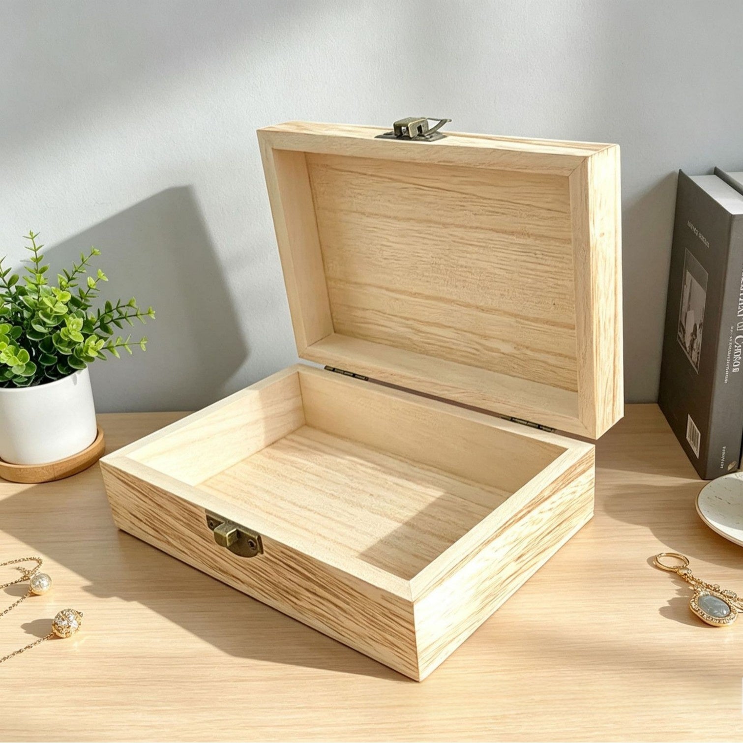 Modern Style Solid Wood Storage Box In Solid Color For Organized Living