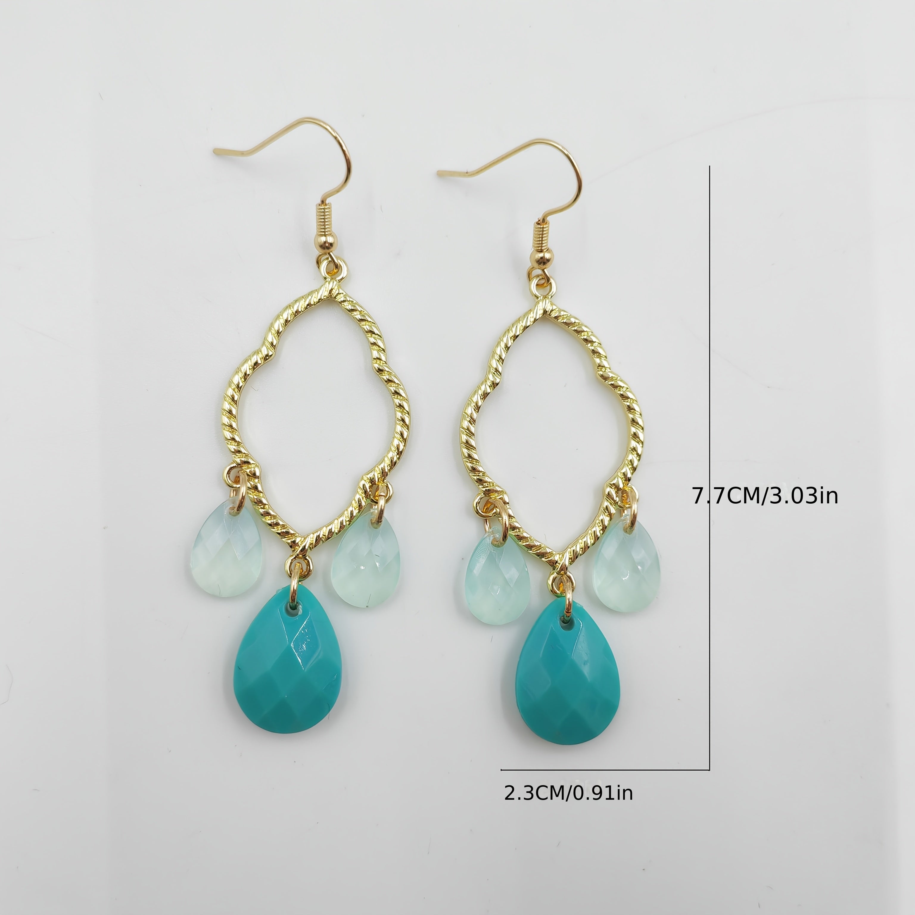 Geometric Simple Style Zinc Alloy Earrings For Women With Golden Plated Finish And 0.01µm Coating Thickness, Drop Earrings