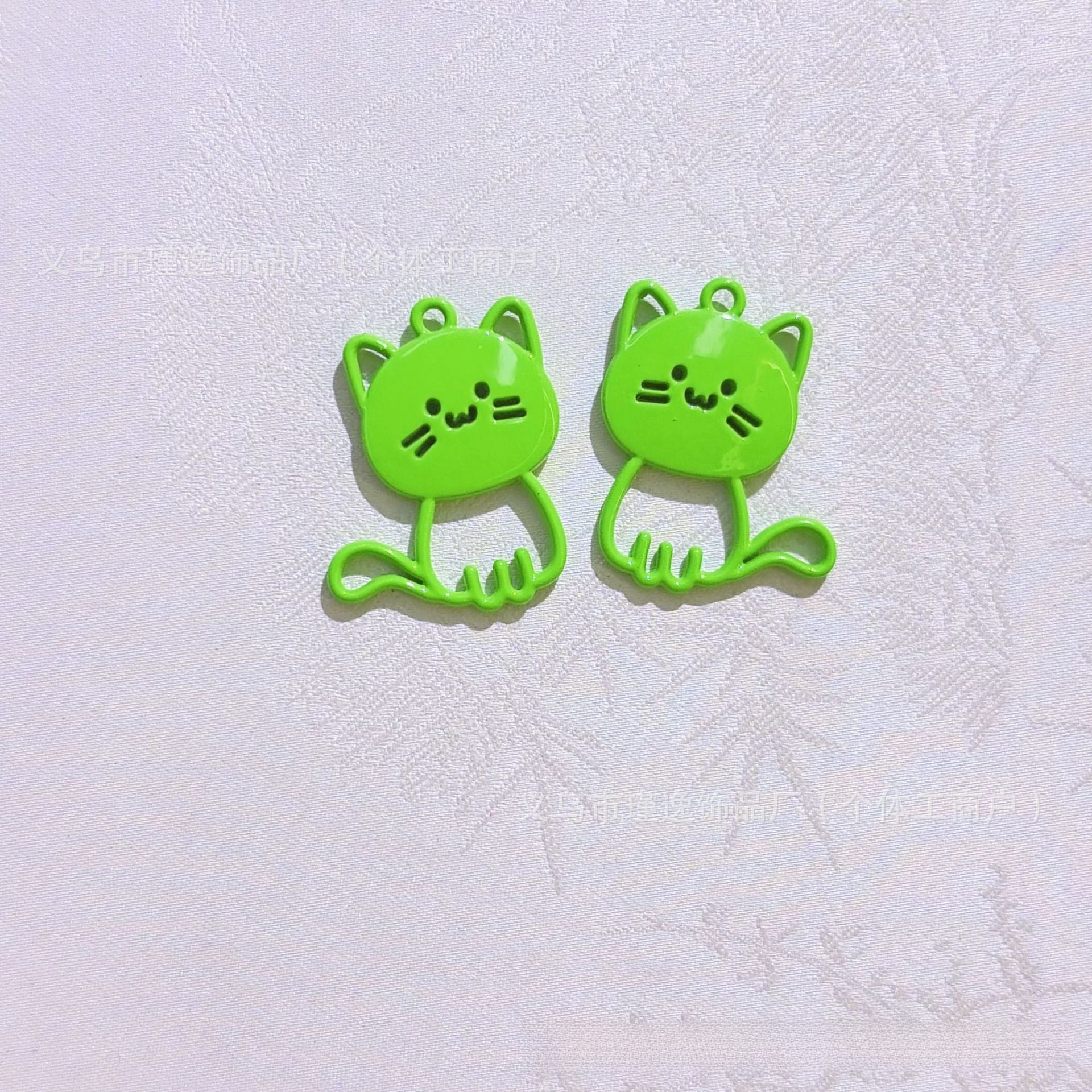 Cat Alloy Pendant With Stoving Varnish Featuring Multicolor Cartoon Style Jewelry Accessories
