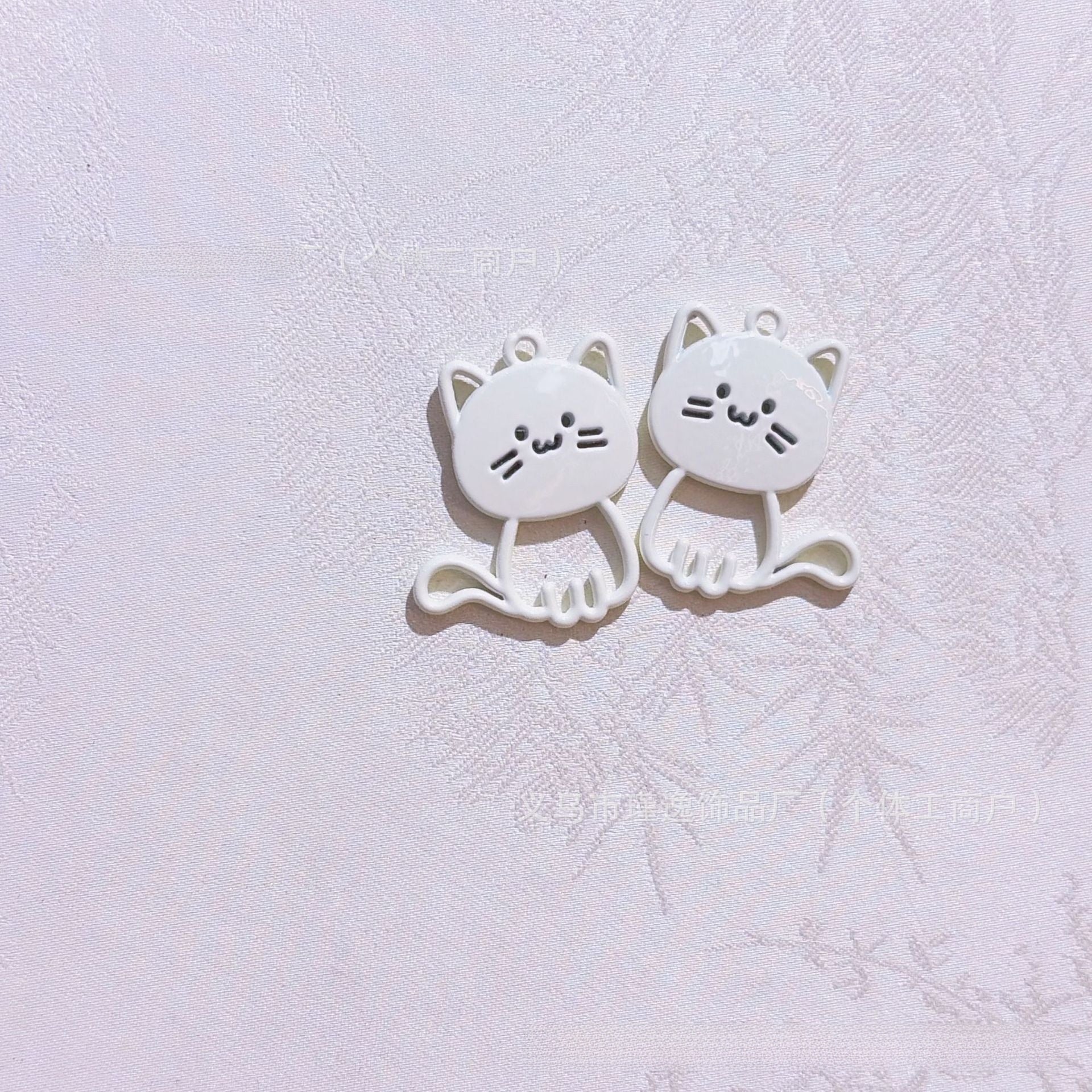 Cat Alloy Pendant With Stoving Varnish Featuring Multicolor Cartoon Style Jewelry Accessories