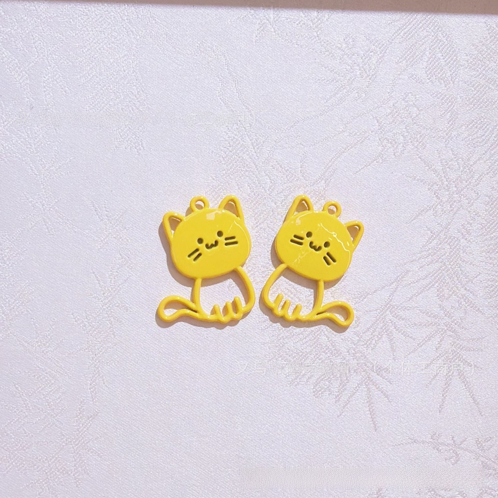 Cat Alloy Pendant With Stoving Varnish Featuring Multicolor Cartoon Style Jewelry Accessories