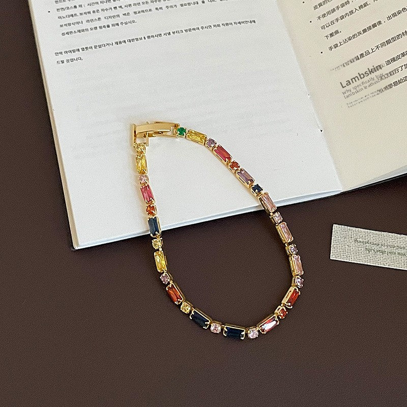 Luxurious Candy Rope Bracelet For Women With Electroplated Gold Plating And Zircon Inlay