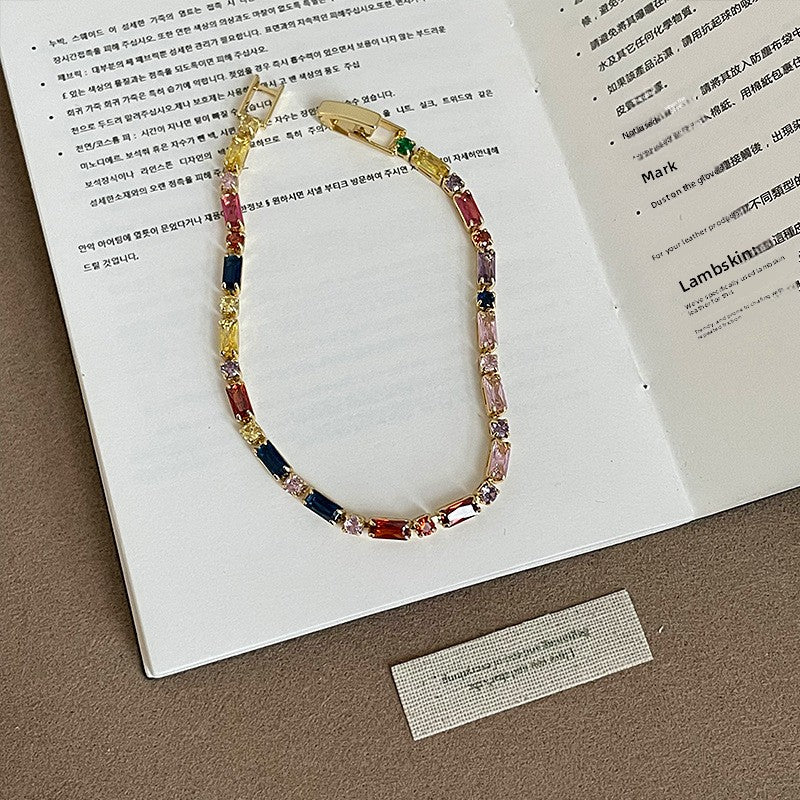 Luxurious Candy Rope Bracelet For Women With Electroplated Gold Plating And Zircon Inlay