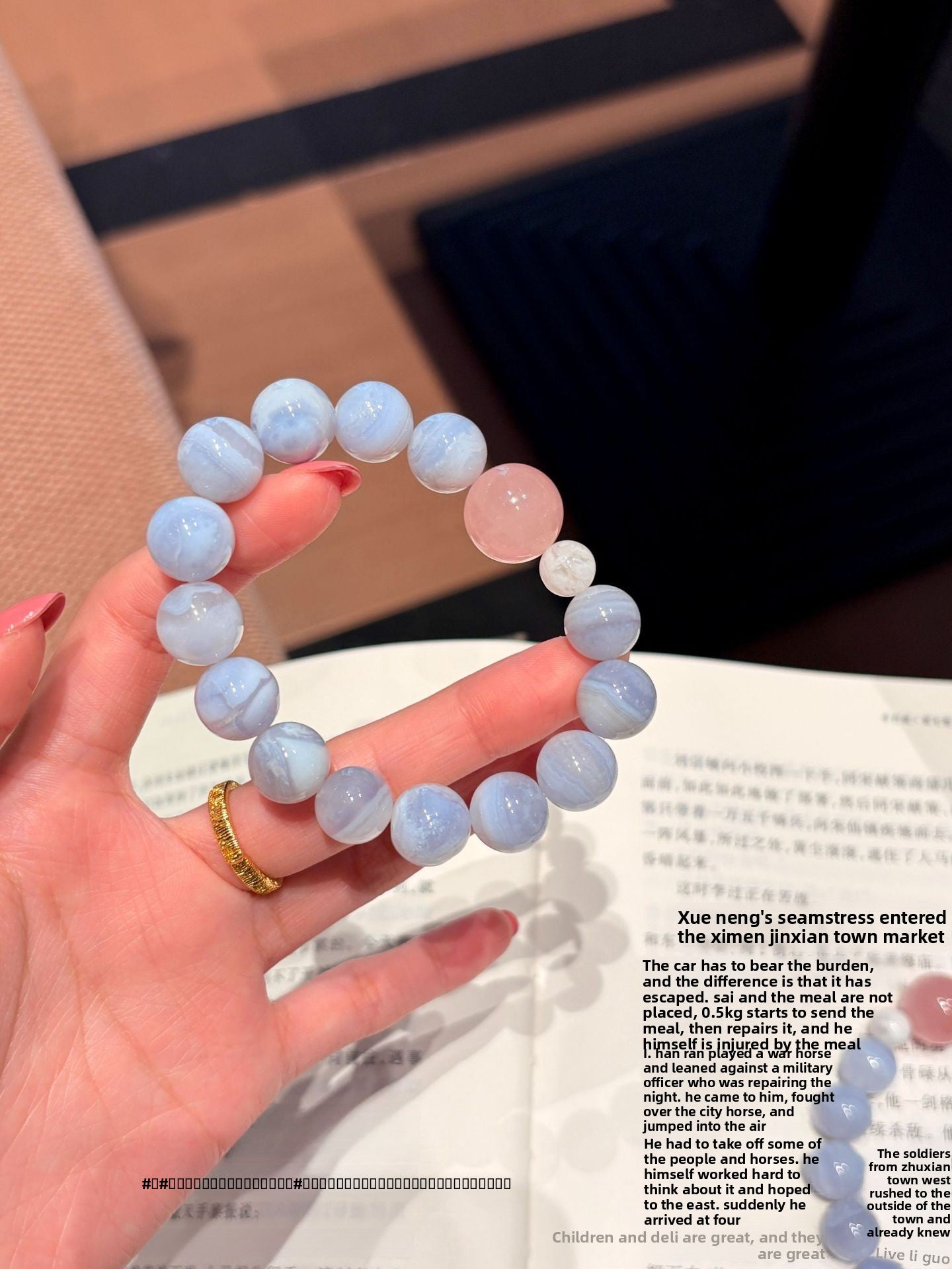 Elegant Round Blue Agate Beaded Bracelet For Women Featuring Fine Craftsmanship