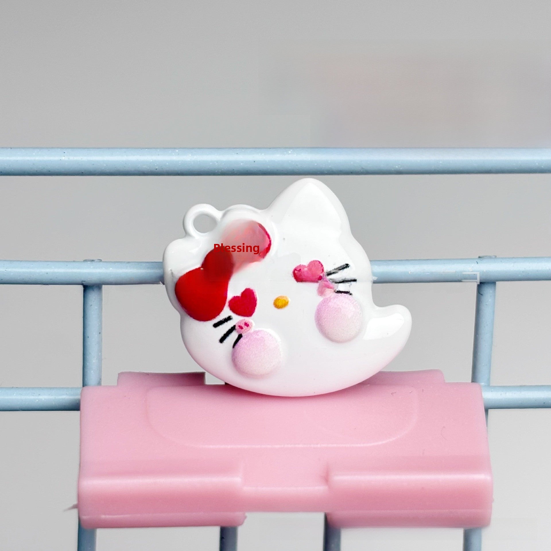Cartoon Style Cat Alloy Pendant With Stoving Varnish, Halloween Jewelry Accessories