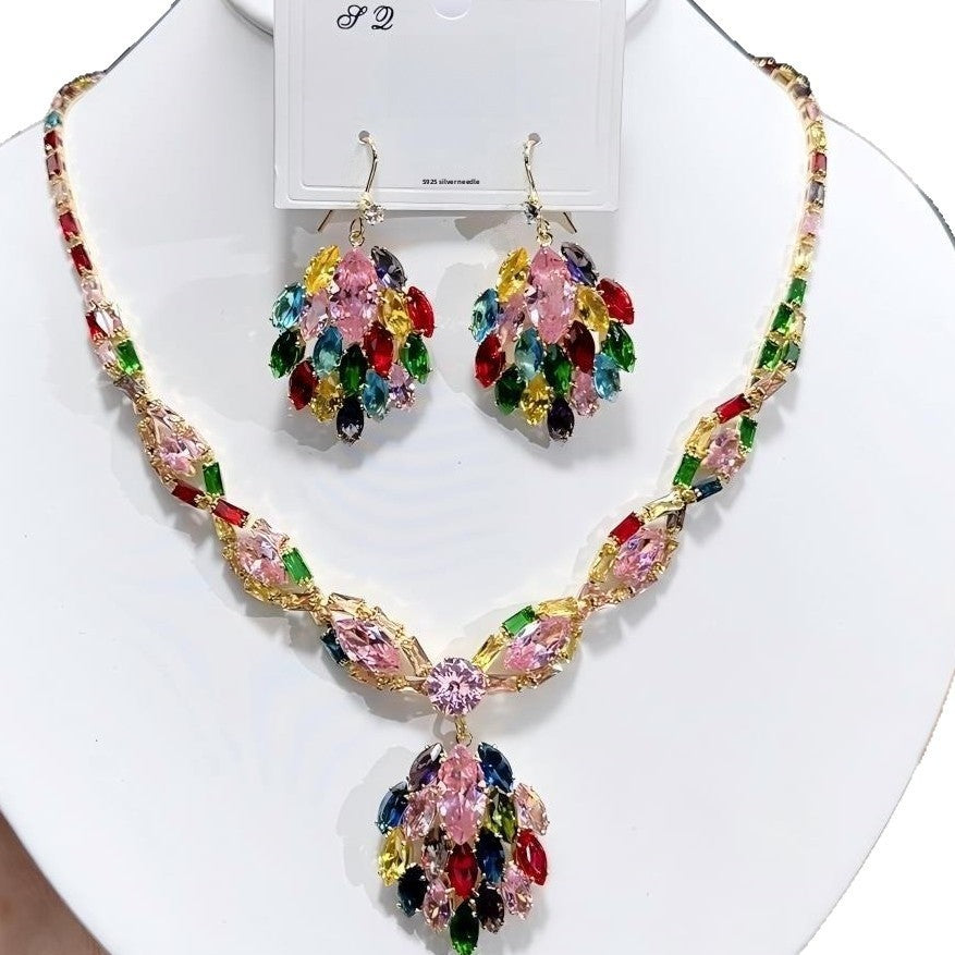Grain Pattern Artificial Crystal Necklace For Women With Electroplated Copper Alloy Pendant Featuring Zircon Inlay