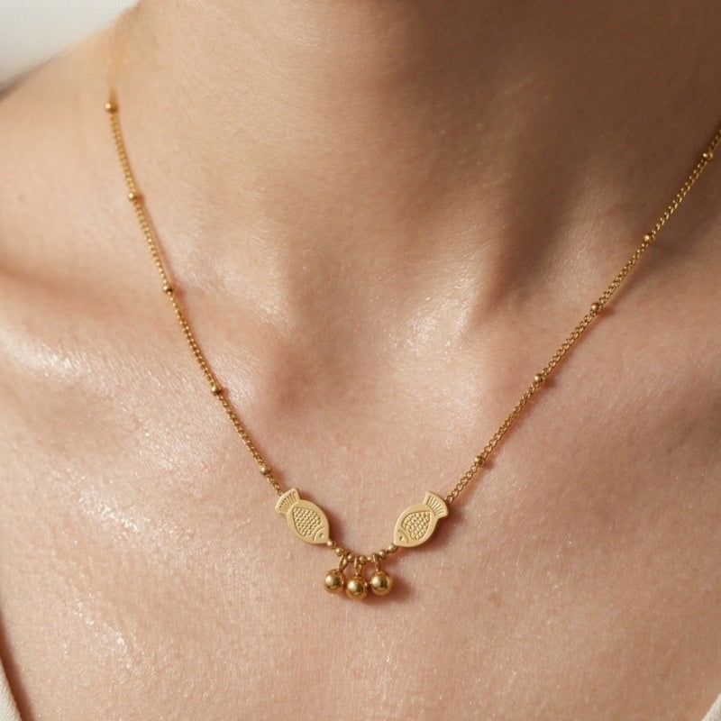 Gold Fish Tassel Necklace For Women With PVD Coated Metal And Cable Chain