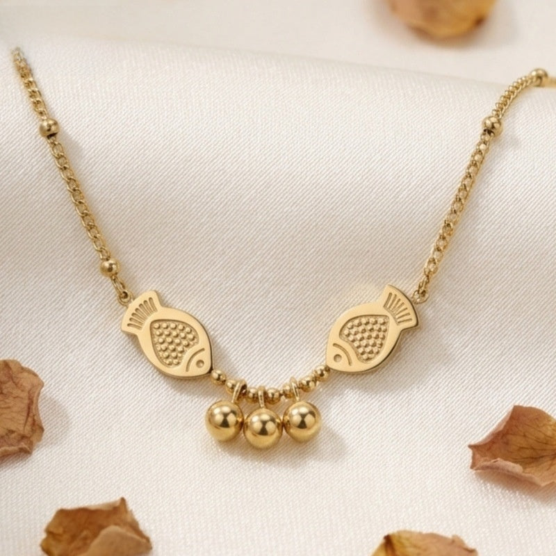 Gold Fish Tassel Necklace For Women With PVD Coated Metal And Cable Chain