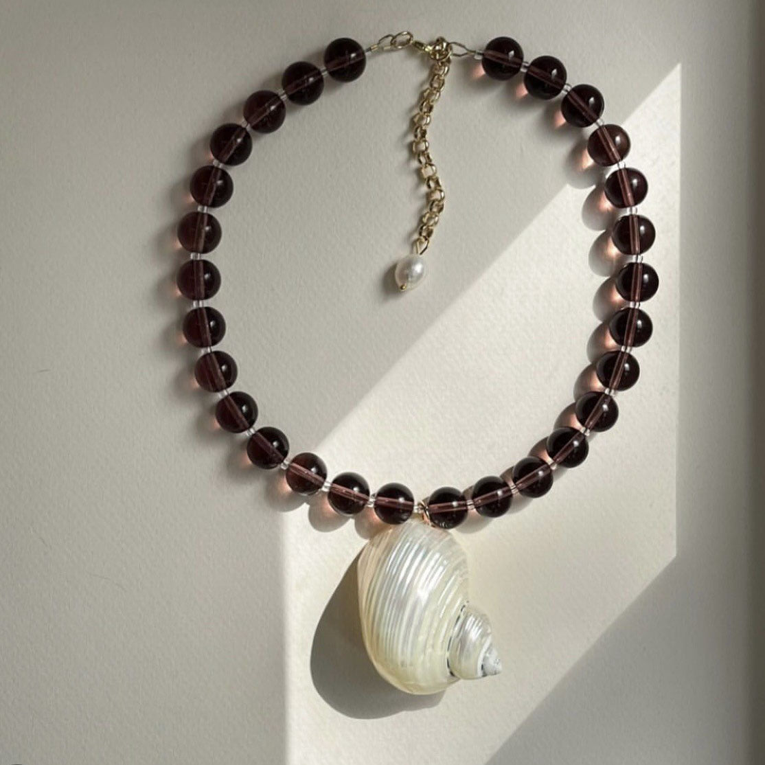Conch Freshwater Pearl Titanium Steel Beaded Handmade Conch Pendant Necklace