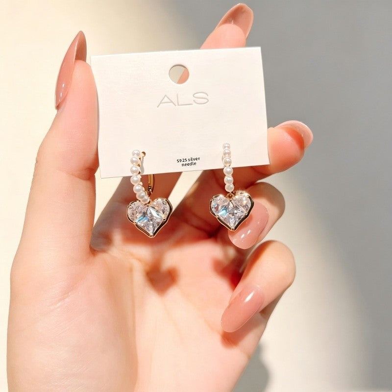 Heart Shape Earrings For Women Featuring Real Gold Plated Material And Zircon Inlay In New Style