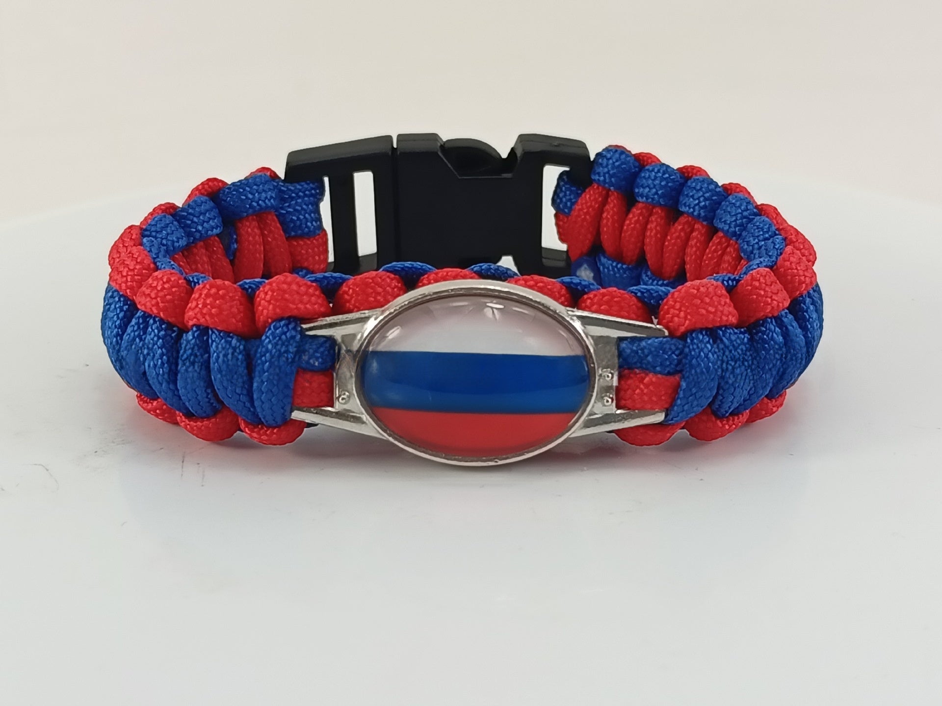 Handmade National Flag Paracord Bracelets For Women In Multicolor With Durable Polyester Chain Material