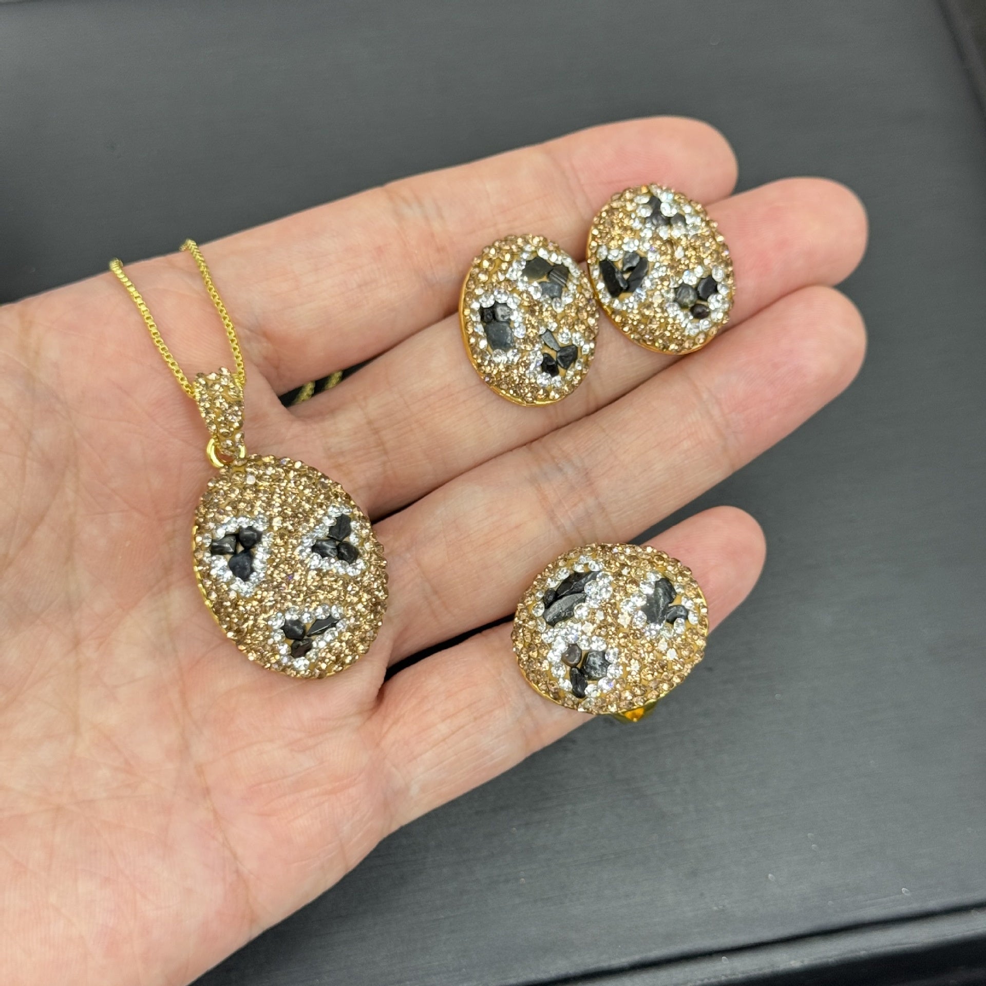 3 Pieces Multicolor Oval Natural Stone Jewelry Set For Women With Rhinestones