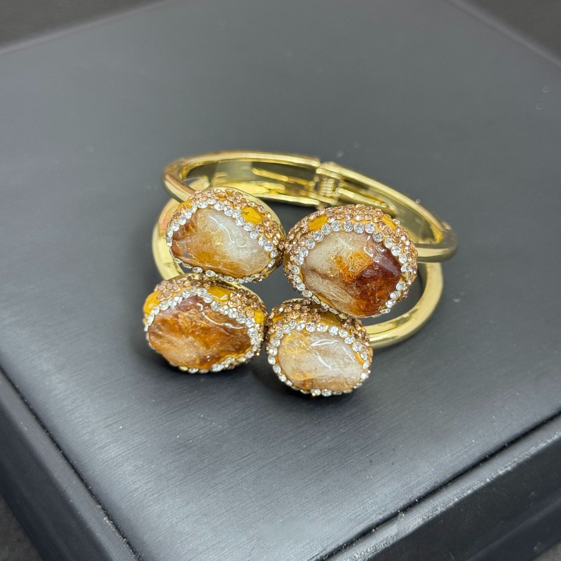 Asymmetrical Baroque Style Bangle With Baroque Pearl Inlay, Zinc Alloy, Featuring Stretch Adjustable Closure