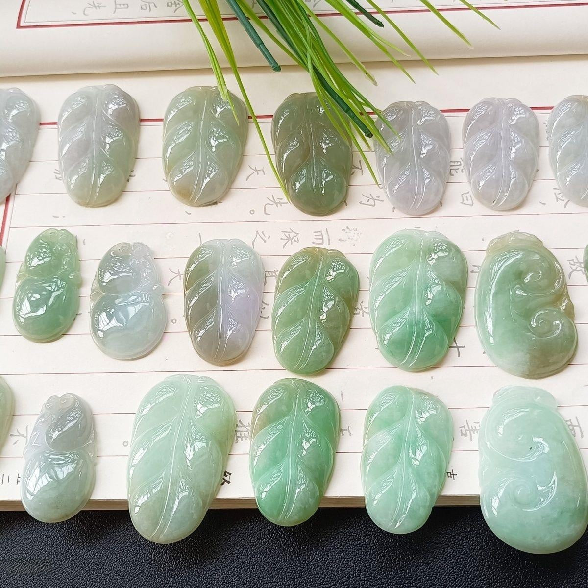 Handmade Leaf Necklace In 304 Stainless Steel With Jade Inlay, Sweet Style For Women Jewelry Set