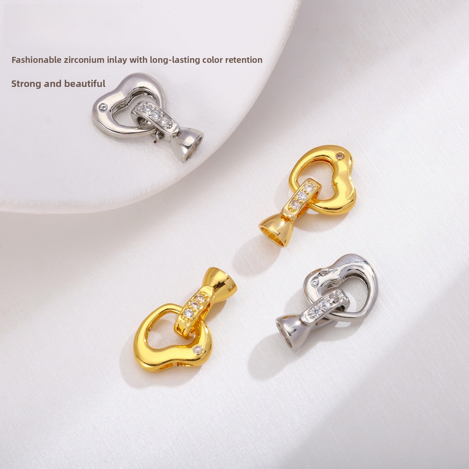 Copper Jewelry Buckle With Heart Clasp Closure, Electroplated And 18K Real Gold Plated Heart Shape In Gold