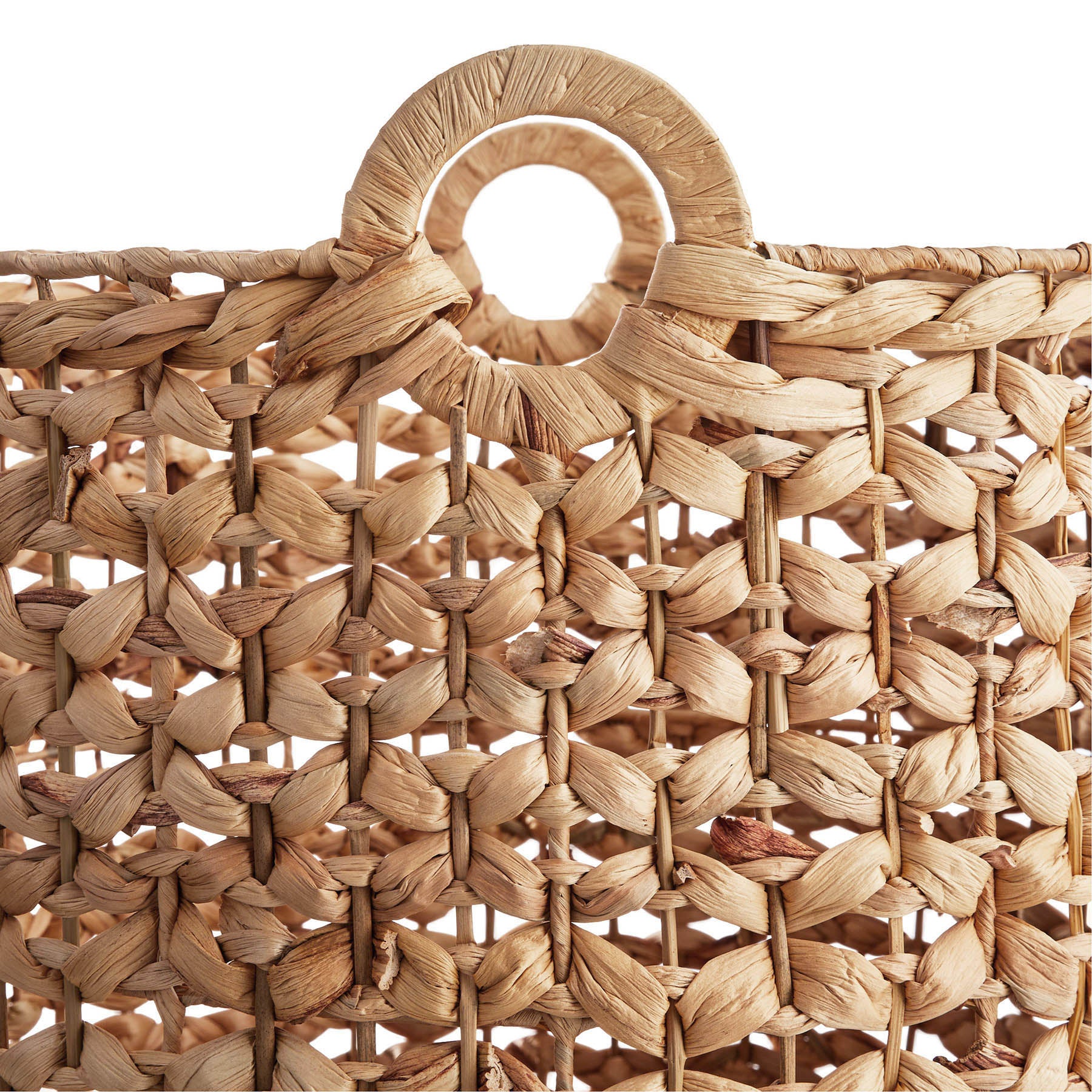 Water Hyacinth Round Storage Basket - Natural, 19.5x19.5x18.0"